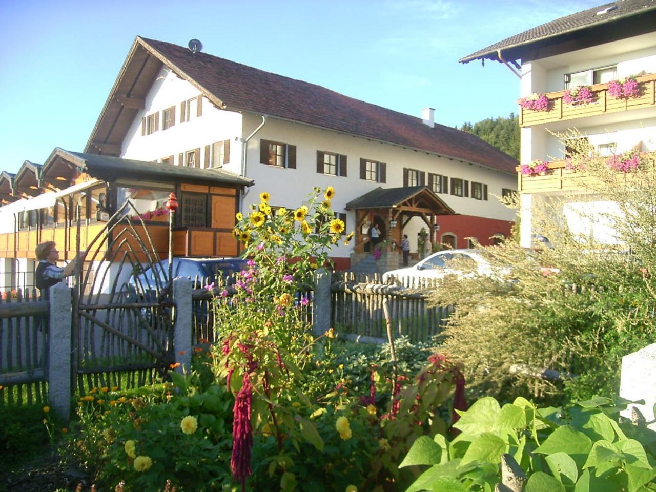Landhotel Weingarten Haibach  Exterior foto